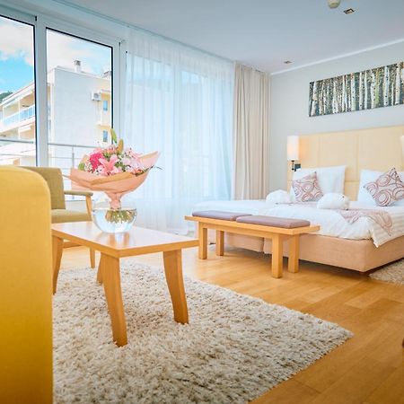 Astoria Hotel Opatija Exterior photo