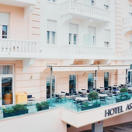 Astoria Hotel Opatija Exterior photo