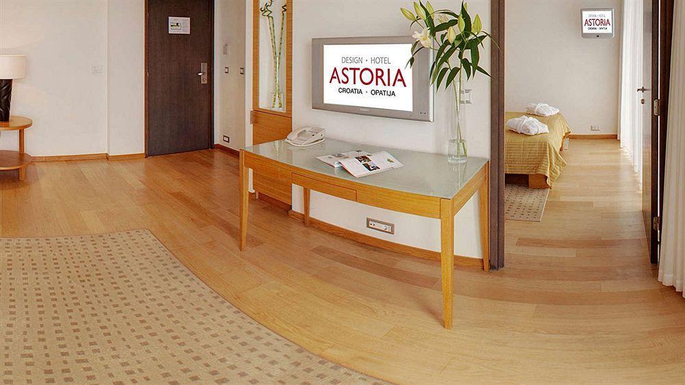 Astoria Hotel Opatija Exterior photo