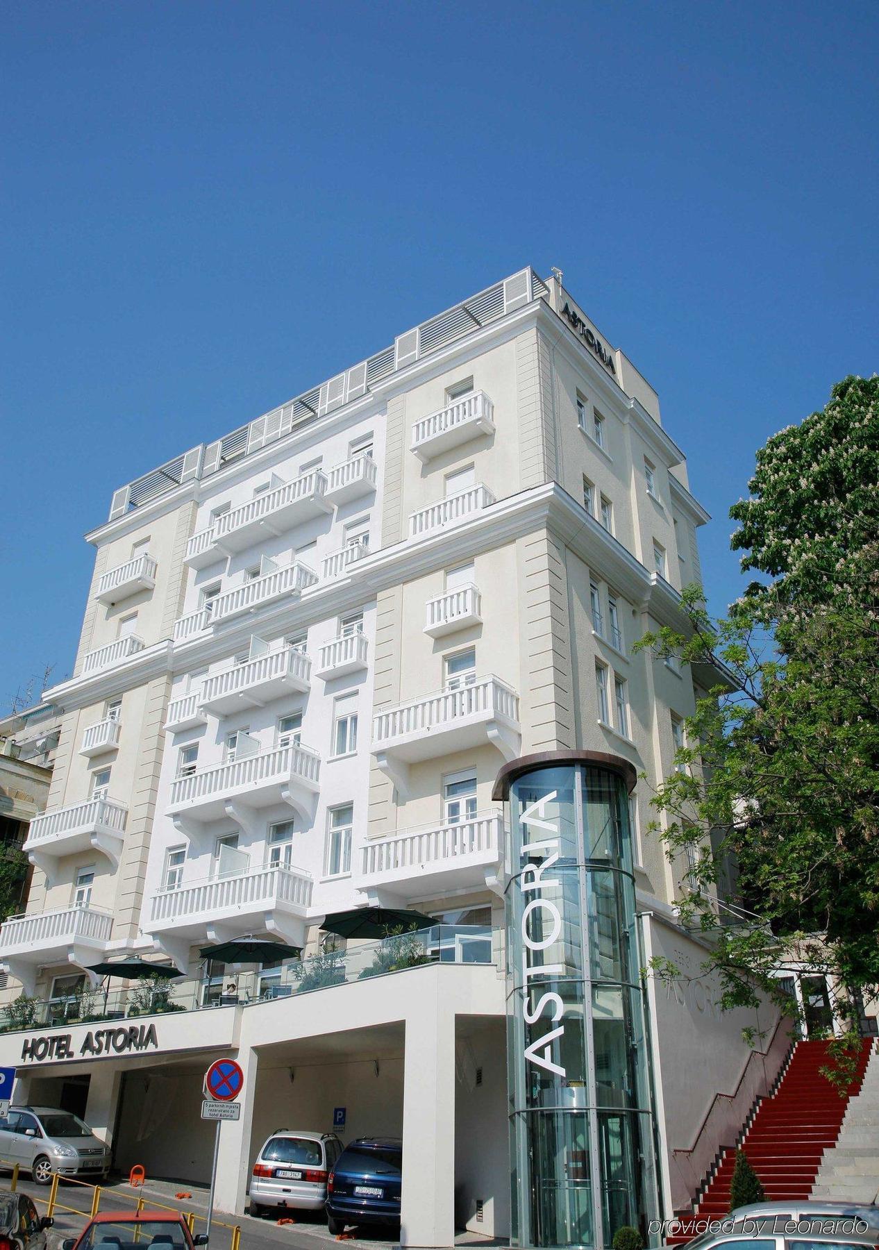 Astoria Hotel Opatija Exterior photo