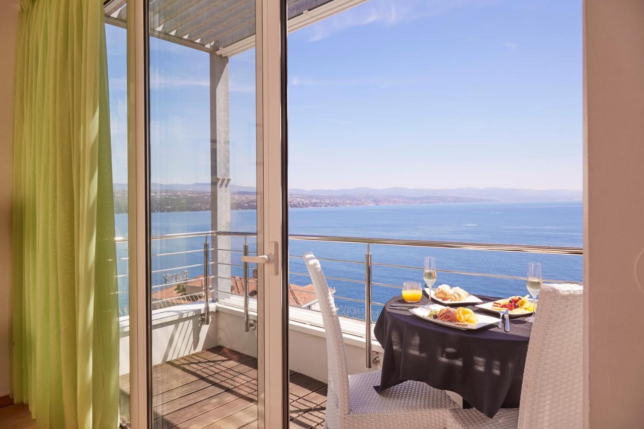 Astoria Hotel Opatija Exterior photo